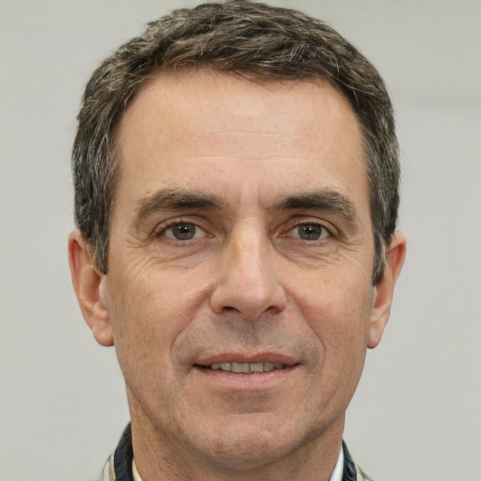 Retrato profissional de Hermenegildo Silva